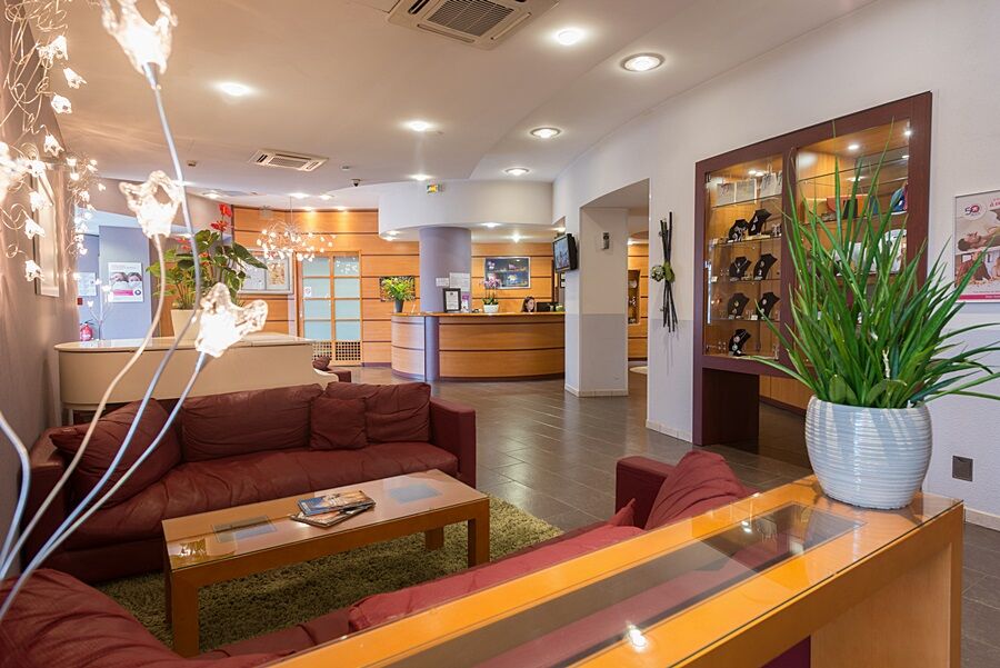 Kyriad Limoges Centre Gare - Atrium Dış mekan fotoğraf